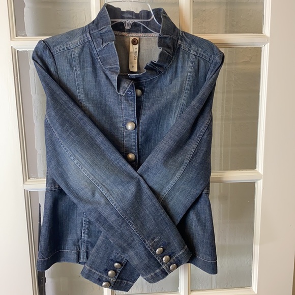 Fossil Vintage Designer Style Denim Jacket with Fringe High Collar Size Medium - Picture 4 of 7